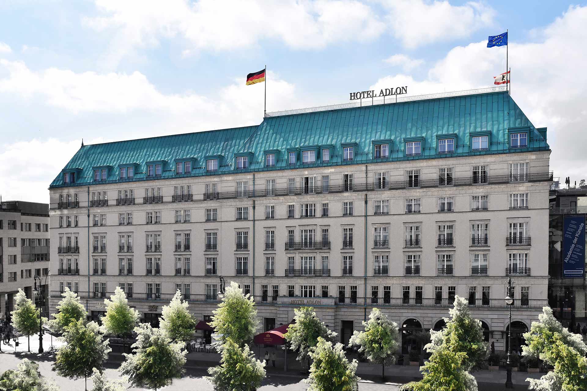 Aussenansicht des Hotel Adlon Kempinski in Berlin 